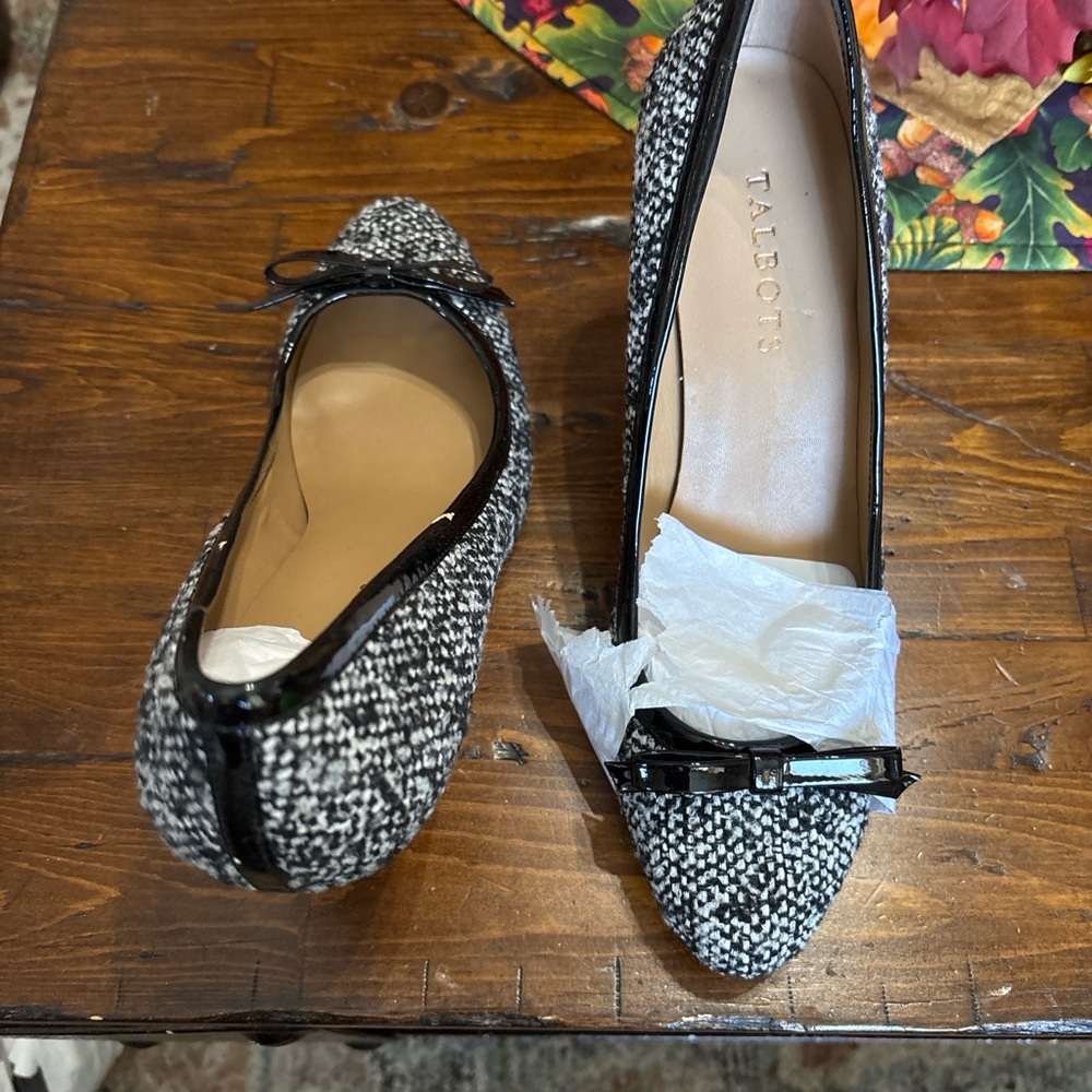 Talbots Black and White Tweed Flats with bow